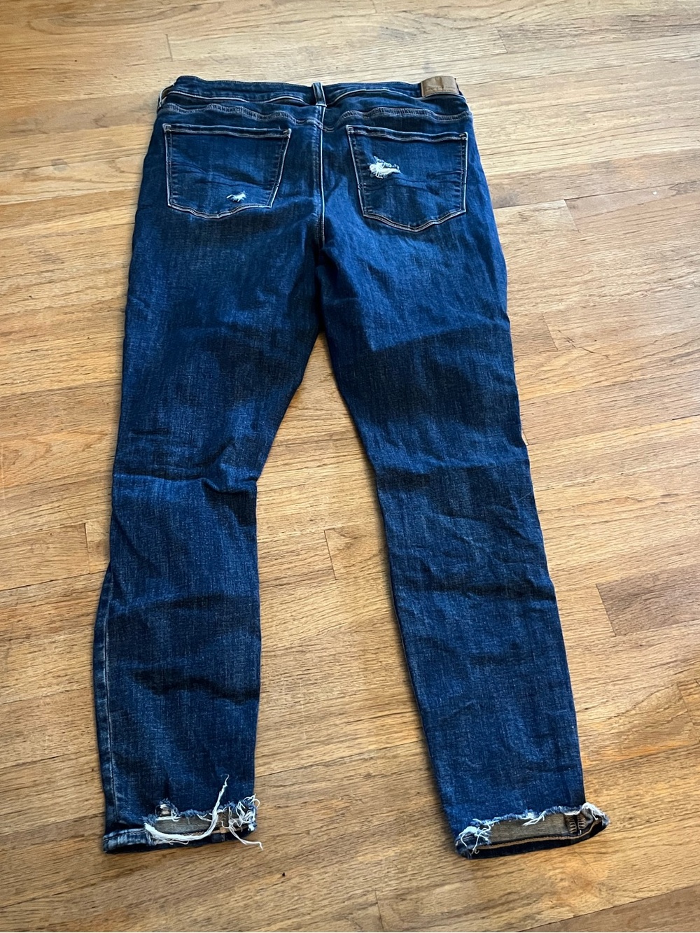 American Eagle Outfitters Dark Blue Distressed Skinny Jeans - Picture 5 of 6